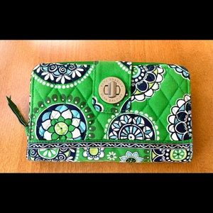 Vera Bradley wallet